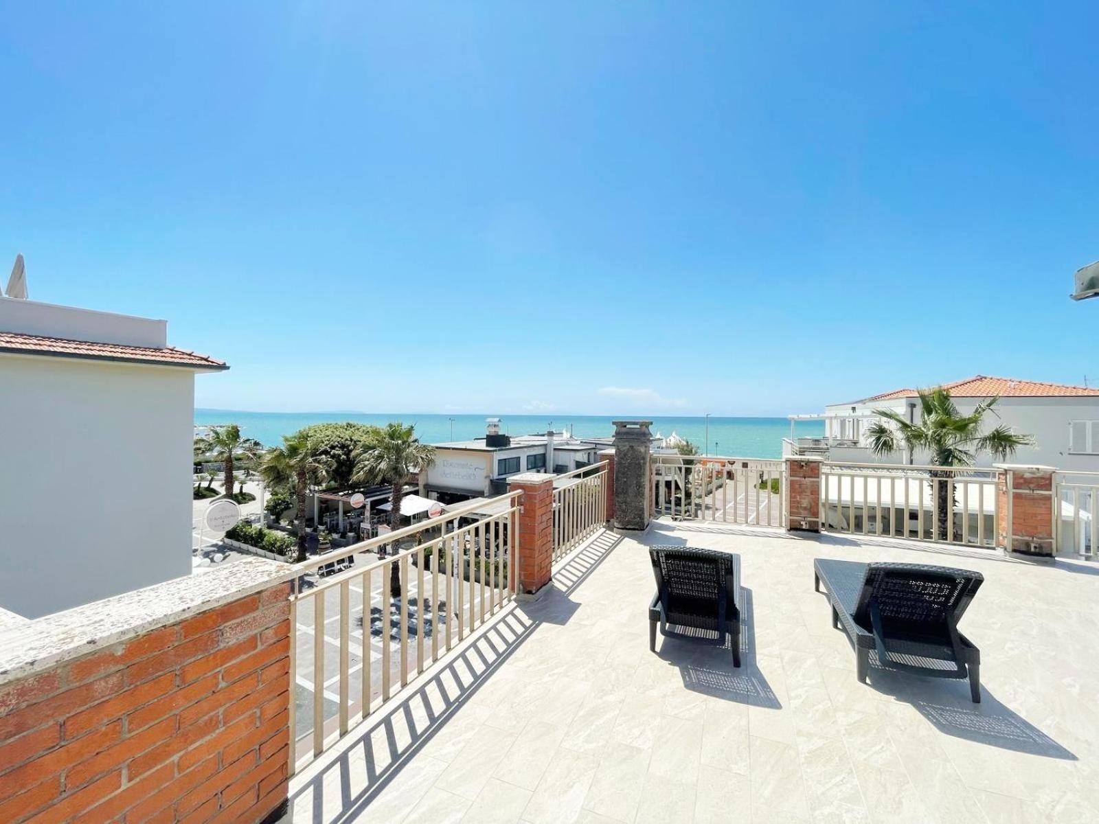 Villino Mirella A Marina Di Cecina By Zoom In Earth Apartment ภายนอก รูปภาพ